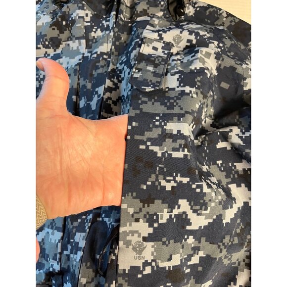 US Navy NWU Gore-Tex Cold Weather Digital Camouflage Parka Large Long Mens - Picture 10 of 16
